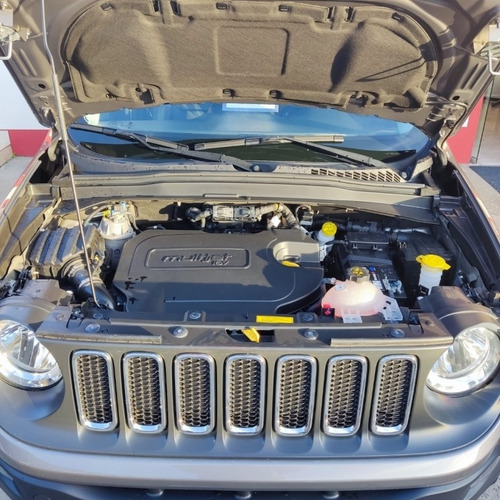 Imagem 8 de 9 de Jeep Renegade Longitude 2.0 4x4 Tb
