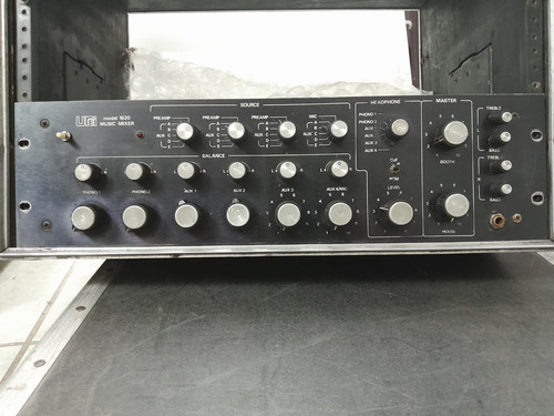 Mixer Urei 1620