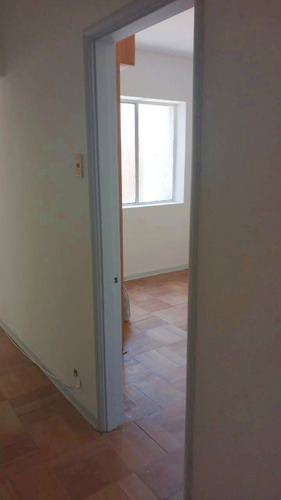 Imagen 16 de 29 de Amplio Departamento De 4 Dormitorios En Centro De Santiago