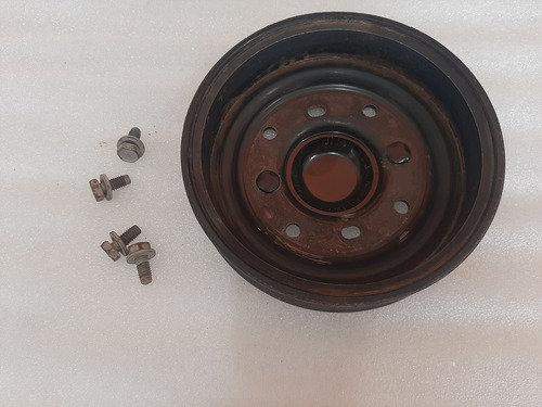 Polea De Bomba De Agua Cadillac Cts 2.8 2006 /12574518 (Usado)