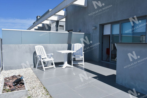 Imagen 6 de 9 de Monoambiente En Zona Playa Brava Con Terraza - Punta Del Este Brava
