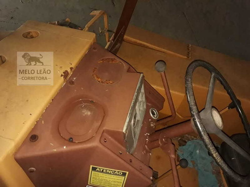 Imagem 12 de 15 de Retroescavadeira Case 580h 4x2 Toda Operacional 1984