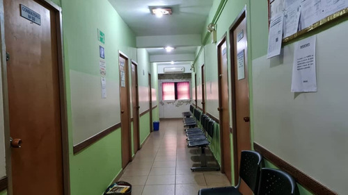 Imagen 8 de 10 de Clinica En Venta En Valencia Cód 132464 Adriana Oropeza