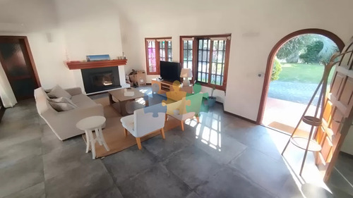 Casa Excelente Para Disfrutar Unas Excelentes Vacaciones En Punta Del Este - Ref : Eqp6950