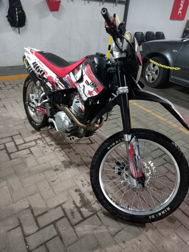 Beta Tr. 2016