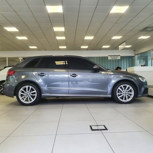 Imagen 2 de 15 de Audi A3 Sportback 2018 2017 2020 Usado 2.0 Tfsi 190cv Automa