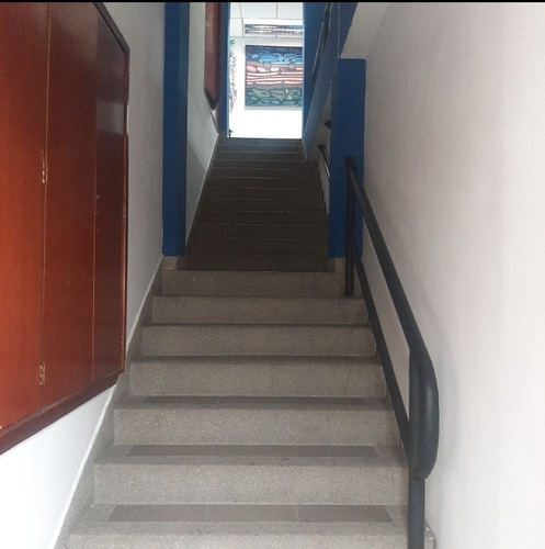 Imagen 21 de 25 de Yosmar & Fernando Venden Edificio Comercial En Urb. Alegria. Lemed - 008 Solo Clientes