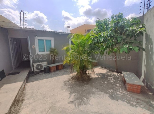 Local En Venta Barquisimeto Nueva Segovia Codigo 2 3 9 1 6 7 Mildred Amplio Local En Nueva Segovia, Una De Las Mejores Zonas De La Ciudad Ideal Para Cualquier Tipo De Negocio, Aprovecha Esta