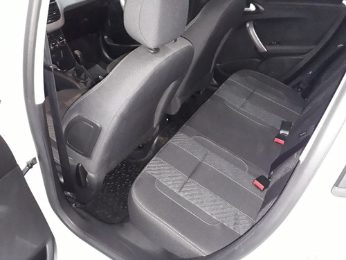 Peugeot 208 Allure 1.6 2019, Concesionario Oficial, Blanco