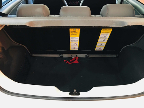 Imagen 19 de 22 de Volkswagen Fox 2016 1.6 Highline Imotion U/dña Argemotors