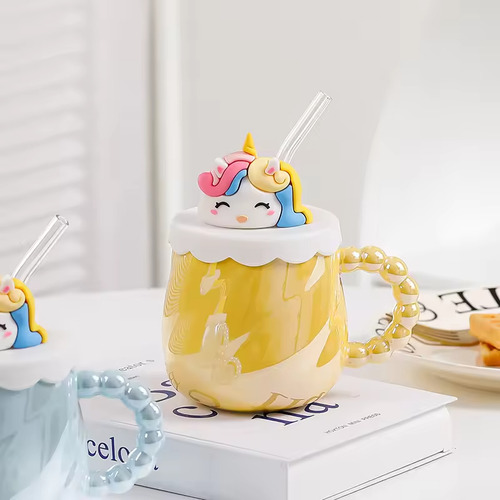 Taza De Cerámica Con Diseño De Unicornio Tapa Y Popote 450ml Amarillo Floreado