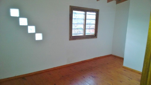 Imagen 4 de 10 de Mar De Ajo Tipo Casa , Zona Residencial. Todos Los Servicios Conectados