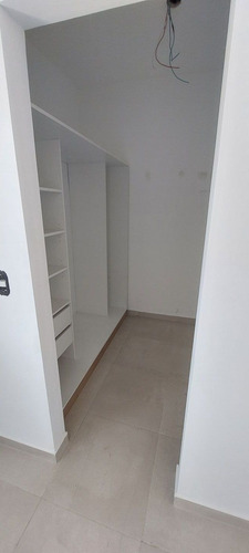 Imagen 10 de 13 de Departamento En Venta En Monte Grande