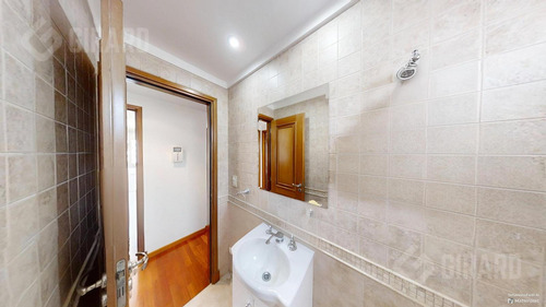 Venta De 3 Amb Modernos Con Quincho Propio Y Parrilla, Zona Plaza Mitre