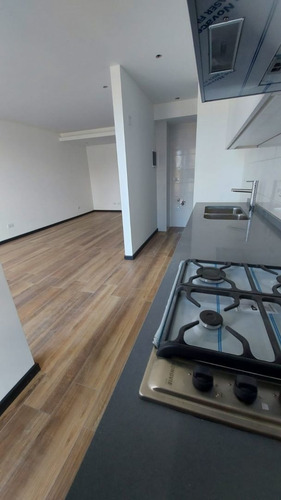 Imagen 6 de 12 de Semipiso De 2 Ambientes A Estrenar