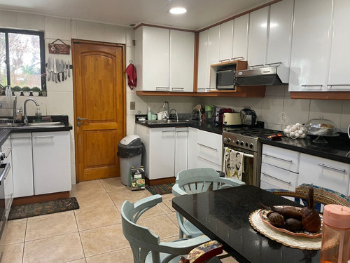 Imagen 10 de 14 de Casa Tres Pisos