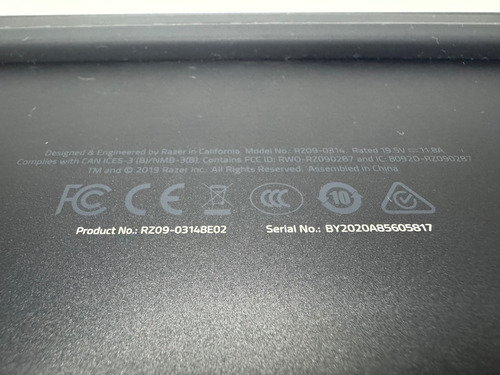 Laptop Razer Blade Pro 17 Max Q 16 Gb Rtx 2080 4k Preto (Usado)