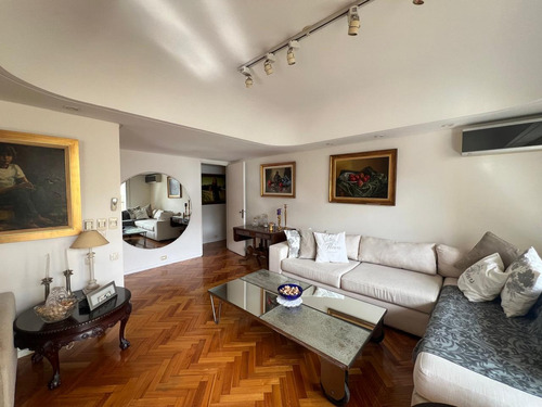 Departamento En Alquiler Av. Del Libertador - Palermo Chico