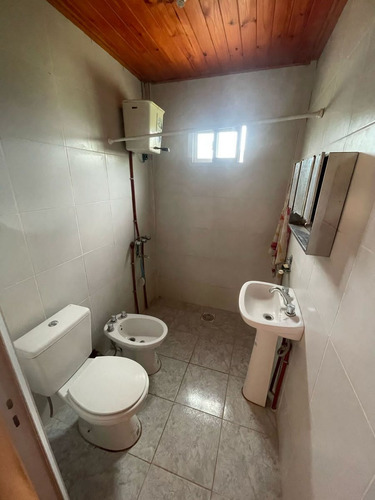 Casa En Venta 4 Ambientes En Colonia Carolina