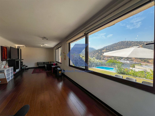 Casa En Arriendo De 4 Dorm Más Estar En Lo Barnechea
