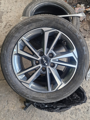 Rin Original Kia Forte R16 Precio Cu Negro (Usado)