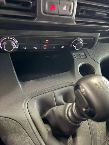 Peugeot Partner 2023