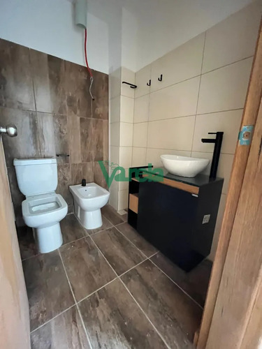 Venta Casa, Shangrilá Sur A Estrenar De 3 Dor Y 2 Baños.