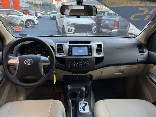 Imagem 10 de 14 de Toyota Sw4 Hilux 2.7 4x2 Sr (flex)