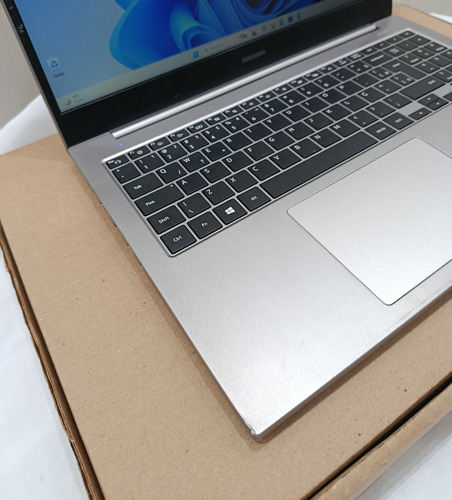 Notebook I3 10° Geração Samsung Book E30 240gb Ssd Full Hd Cinza
