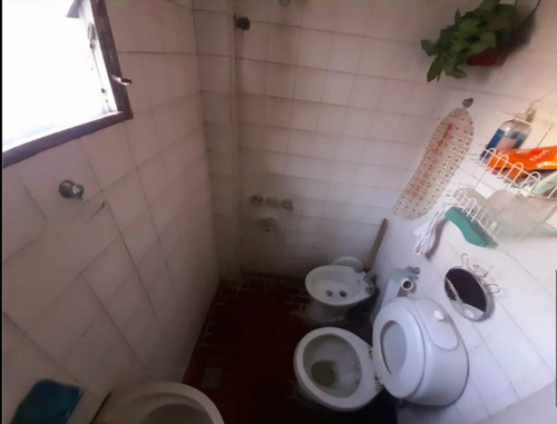 Casa En Venta - 4 Dormitorios 3 Baños - Ituzaingó