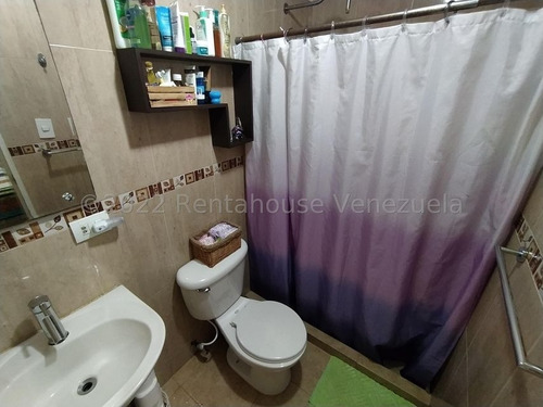 Imagen 12 de 13 de Apartamento En Venta, Ubicado En La Urb. Bosque Alto, Maracay 22-23398