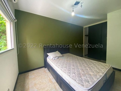 Imagen 9 de 14 de Apartamento Listo Para Entrar A Vivir Con Cocina Actualizada Ubicada En Colinas De La California Caracas 22-28334