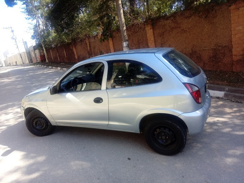 Imagem 4 de 11 de Chevrolet Celta 2008 1.0 Life Flex Power 3p
