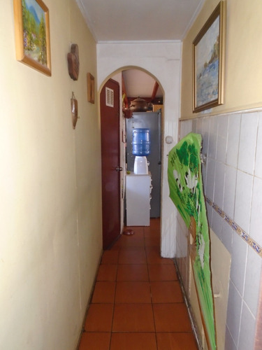 Casa Acogedora 3d. 1b 1e. Construcción Sólida.