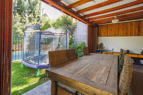 Casa En Condominio De 4 Dorm. En San Carlos De Apoquindo