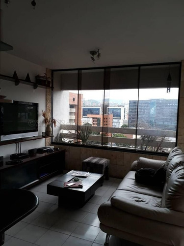 Imagen 6 de 11 de Apartamento En Venta El Rosal Mls #22-1917 -- Sandra Briceño 04142730017
