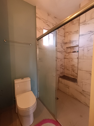 Elena Hidalgo Vende Apartamento En La Urbanización El Parral Residencia Royal Palace Posee Hermosa Vista, Fácil Acceso A La Autopista, Cercano A Centros Comerciales (solo Clientes)
