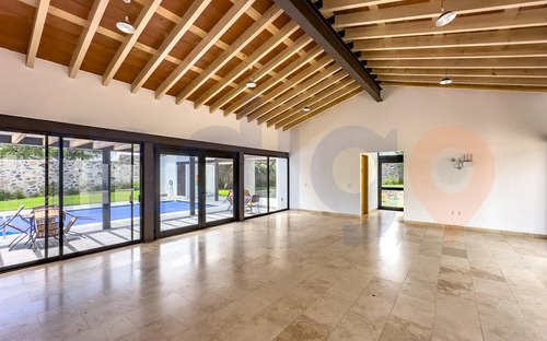 Terreno Plano En Venta En La Vista Residencial En Condominio Lomas De La Vista