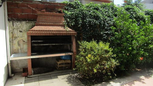 Imagen 11 de 16 de Señorial Semi Piso Frente A La Plaza Conesa - Venta Directa!!!