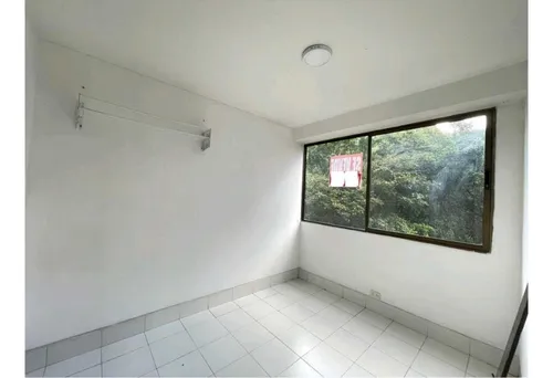 En Venta Apartamento En Los Balsos, El Poblado