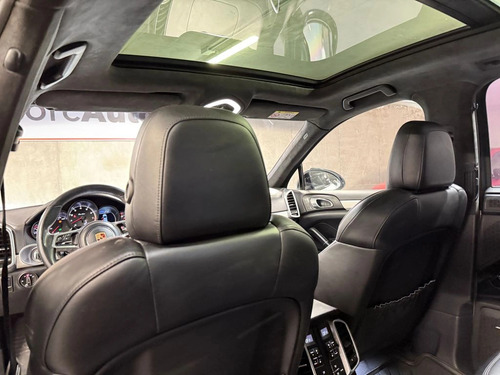 Porsche Cayenne 4.8 V8 Turbo Tiptronic 4wd