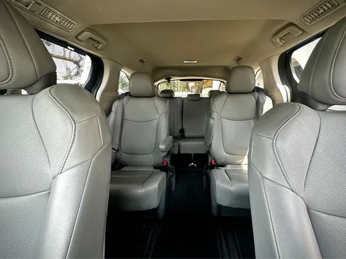 Toyota Sienna 3.5 Xle Piel At