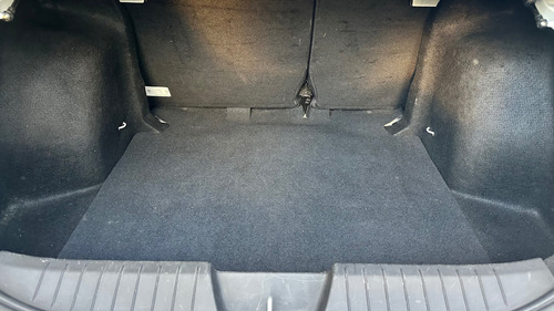 Fiat Cronos 1.8 16v Precision