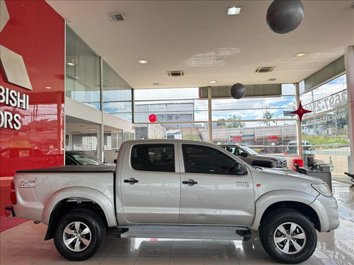 Toyota Hilux 3.0 STD 4X4 CD 16V TURBO INTERCOOLER DIESEL 4P MANUAL