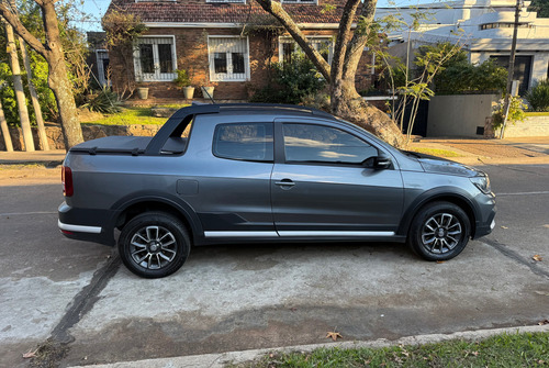 Volkswagen Saveiro 1.6 Cross Gp Cd 101cv