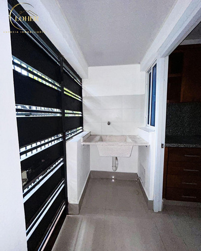 Apartamento En Alquiler En Los Rieles, Santiago De Los Caballeros R.d.