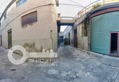 Predio En Venta En El Centro Historico Con Amplio Uso De Suelo