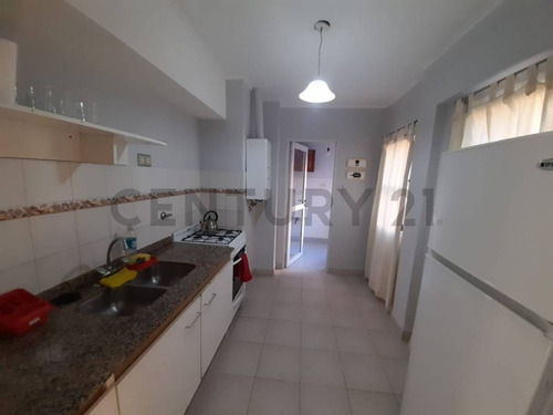Venta De Departamento 2 Dormitorios En Centro, Santa Fe