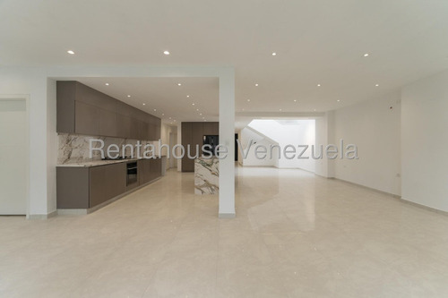 Espectacular Casa, Moderna, A Estrenar Y Lista Para Llegar. 25-19197