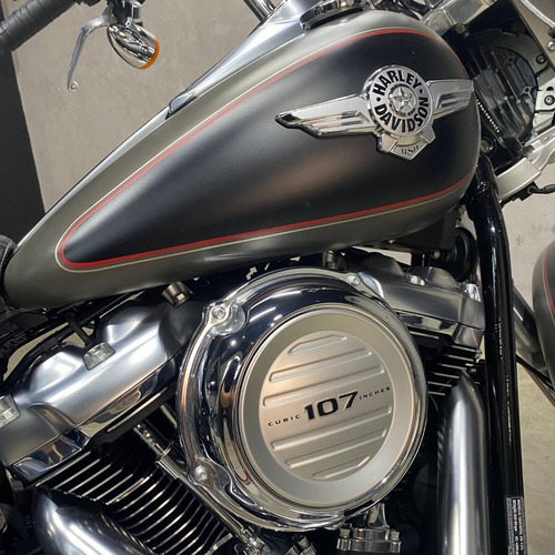 Imagem 7 de 10 de Harley Davidson Fatboy 107